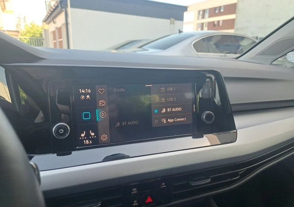 Volkswagen Golf cena 72000 przebieg: 32230, rok produkcji 2020 z Koło małe 326